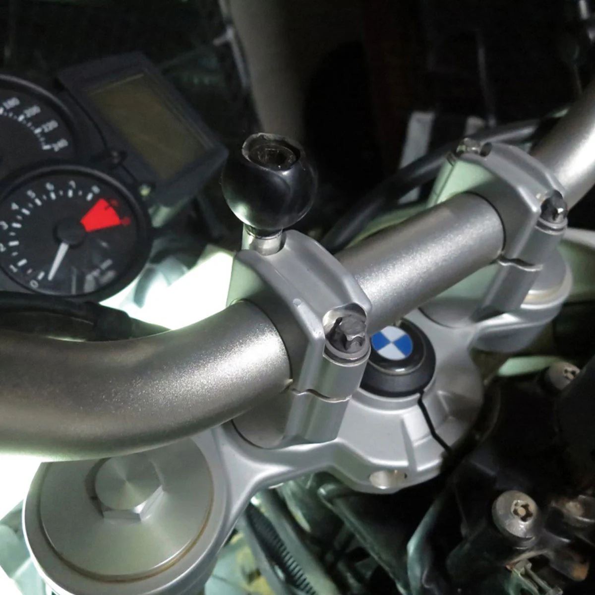 RAM-B-367-UN10U large X-Grip für große Smartphones -Motorrad Lenkerklemmebasis M8-Schraube 14